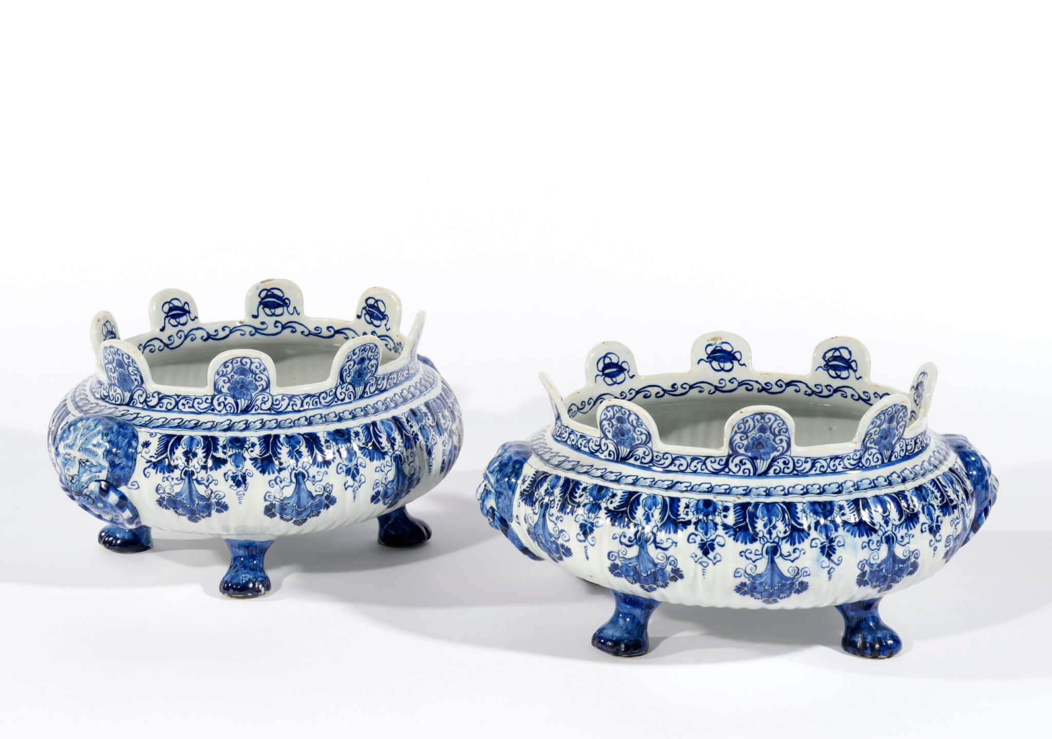 1609 Delftware monteiths