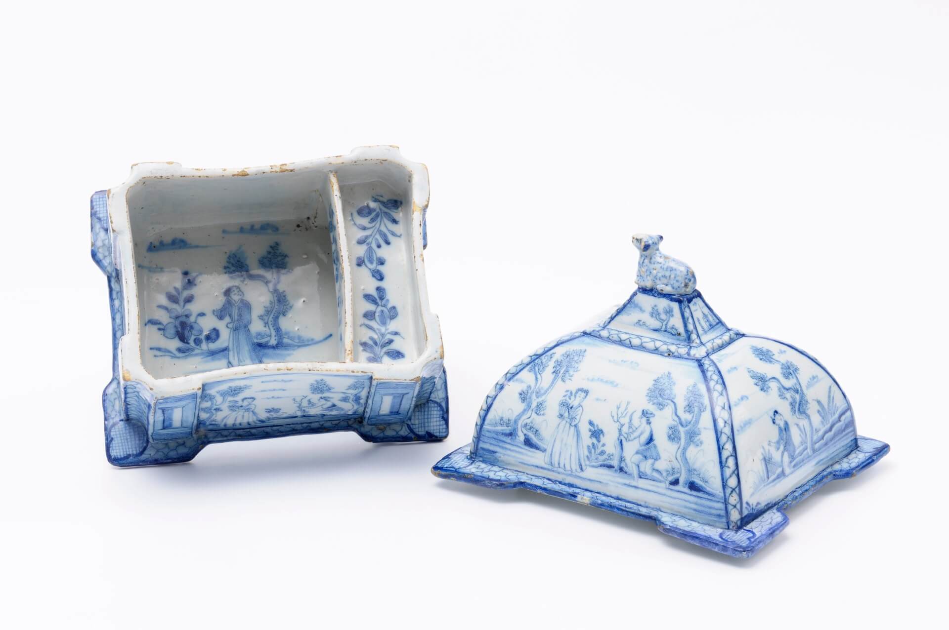 Antique delftware rectangular box