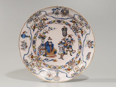 Polychrome And Gilded Chinoiserie Charger Delft