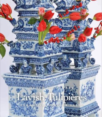 Lavish Tulipières, Pair Of Pyramidal Flower Vases