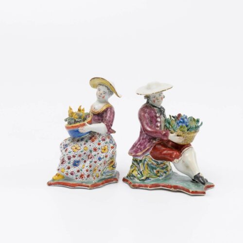 Antique petit feu figures of delftware Aronson Antiquairs