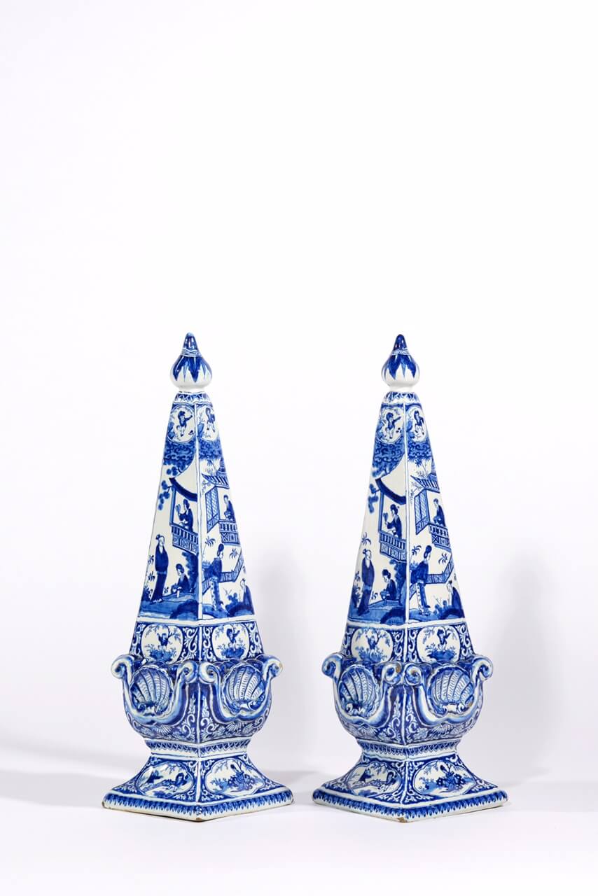 Delftware blue and white chinoiserie obelisks