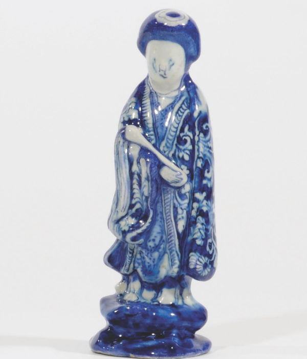Chinoiserie figurine of oriental lady marken by Lambertus van Eenhoorn