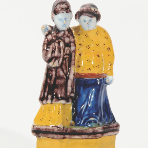 Ceramic chinoiserie figures of oriental couple
