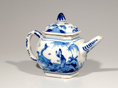 Aronson Chinoiserie Antique Delftware Teapot