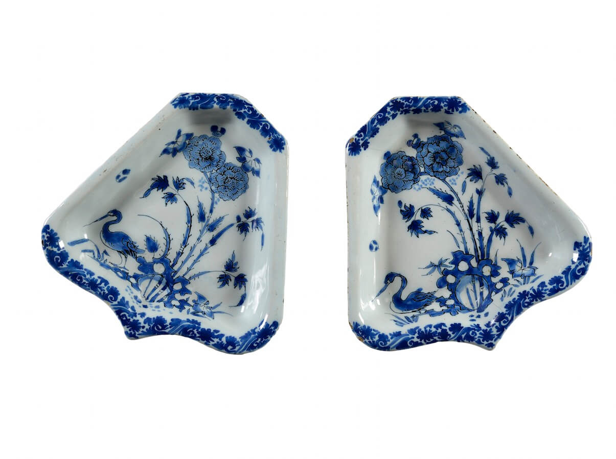 Small sweetmeat dishes from Delft blue ceramic