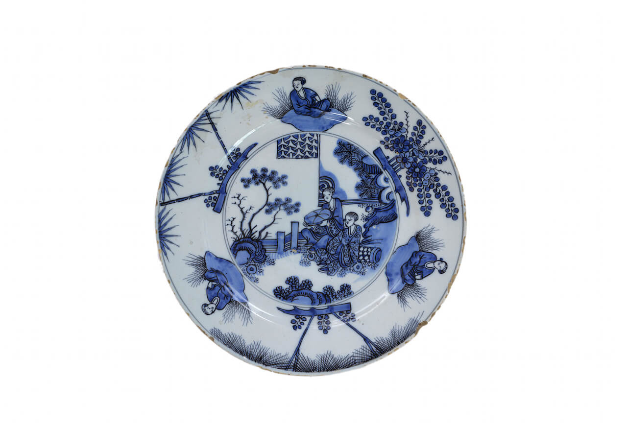 delftware blue and white plate Aronson antiquairs