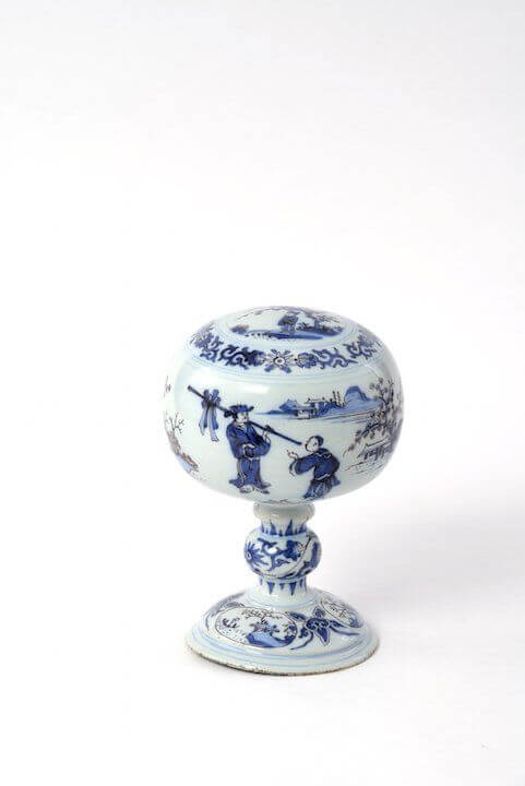 Antique wig stand delftware