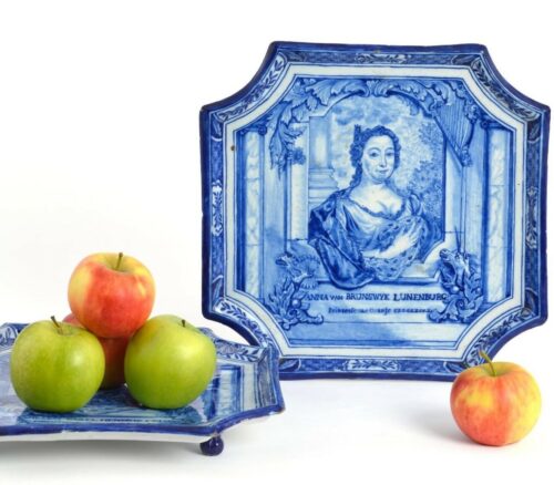 Pair of Blue and White Royal Portrait Trays Delft, circa 1750