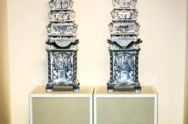 Delftware Vases TEFAF 1995
