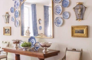 Interior Design: French Classic Design Mixed With A Touch Of Delftware