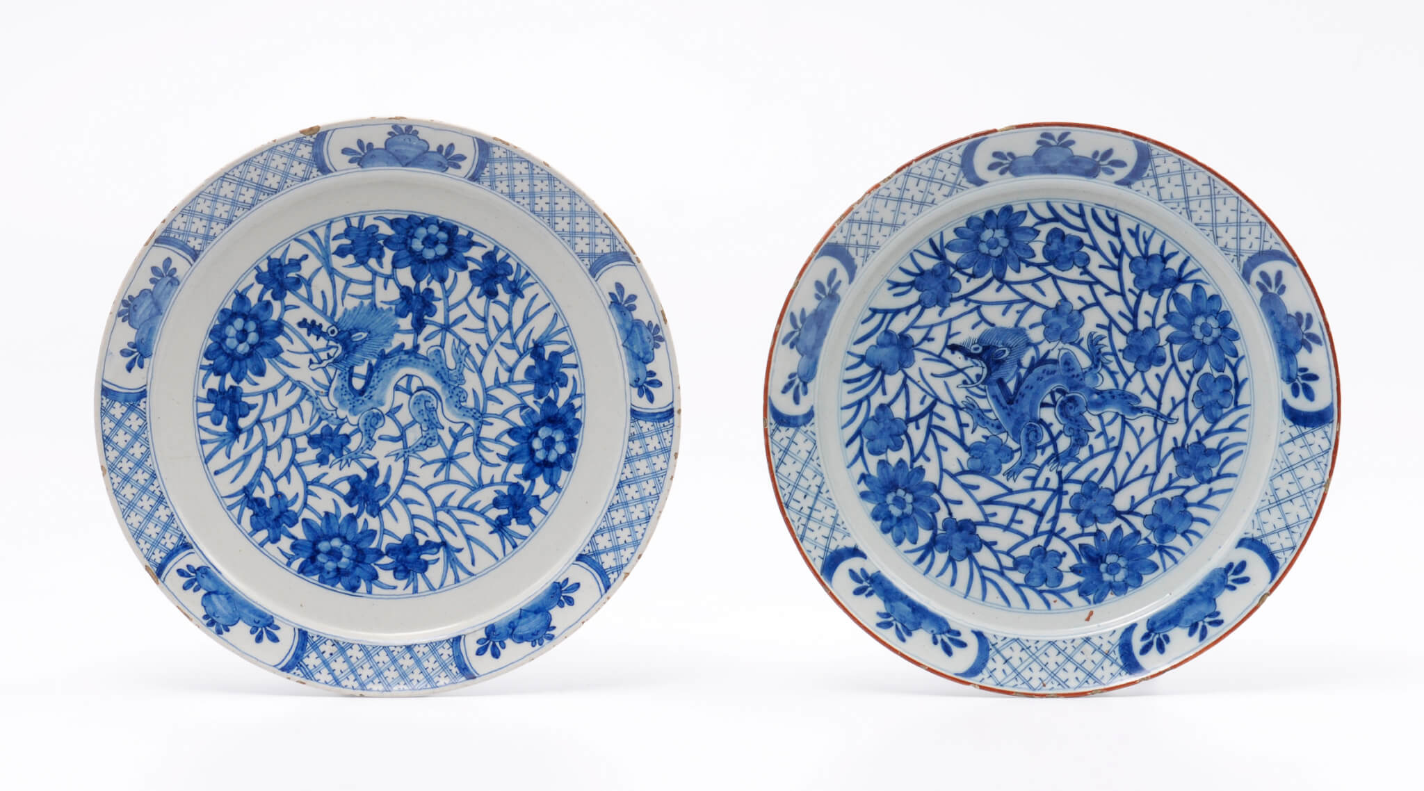 antique dragon pattern plates delftware