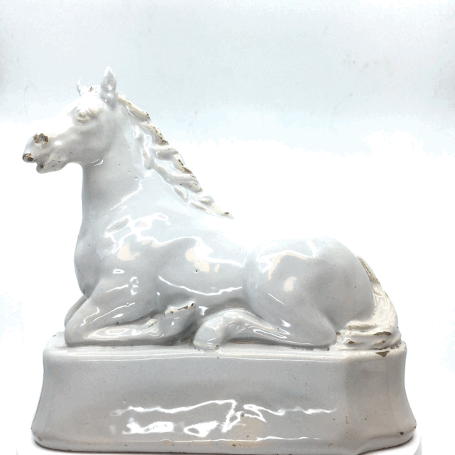 white ceramic horse figures 3d view