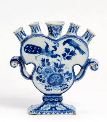 D1899. Blue And White Flower Vase