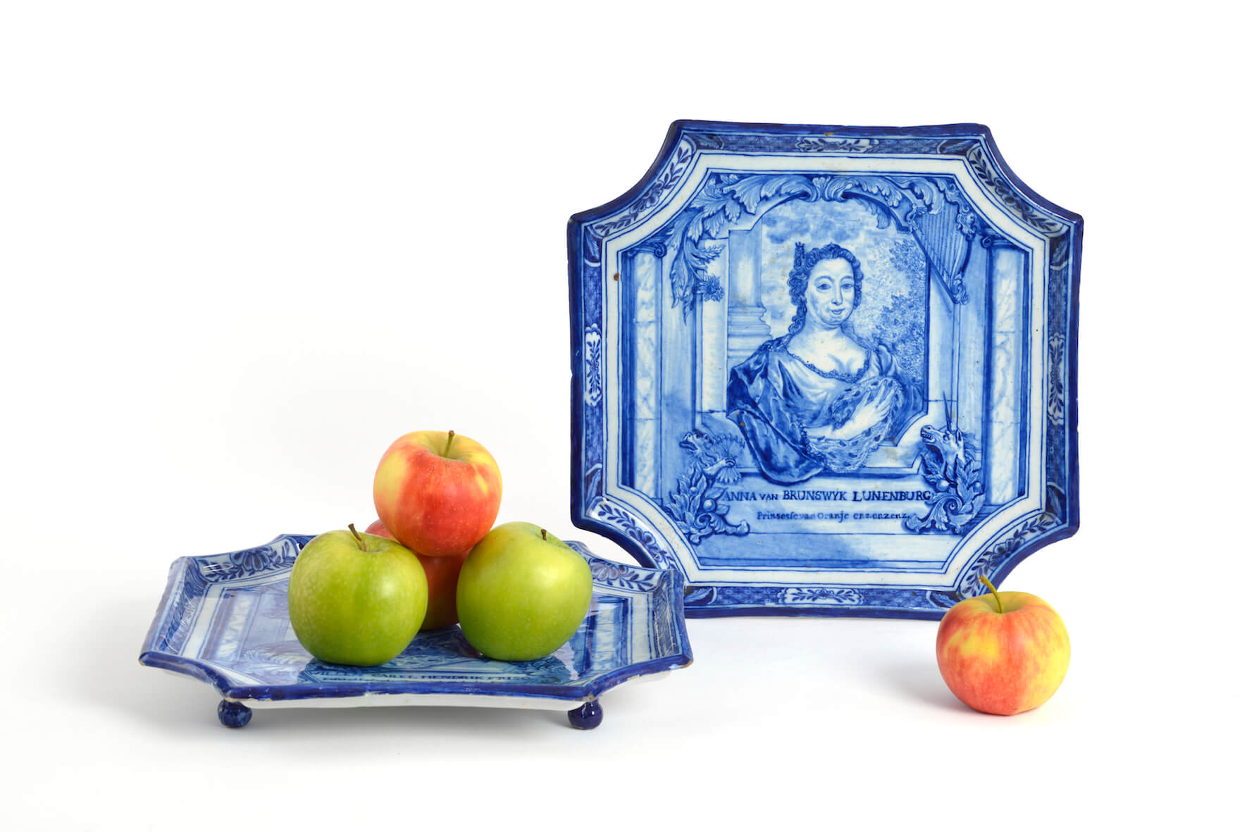 antique royal delftware portrait trays