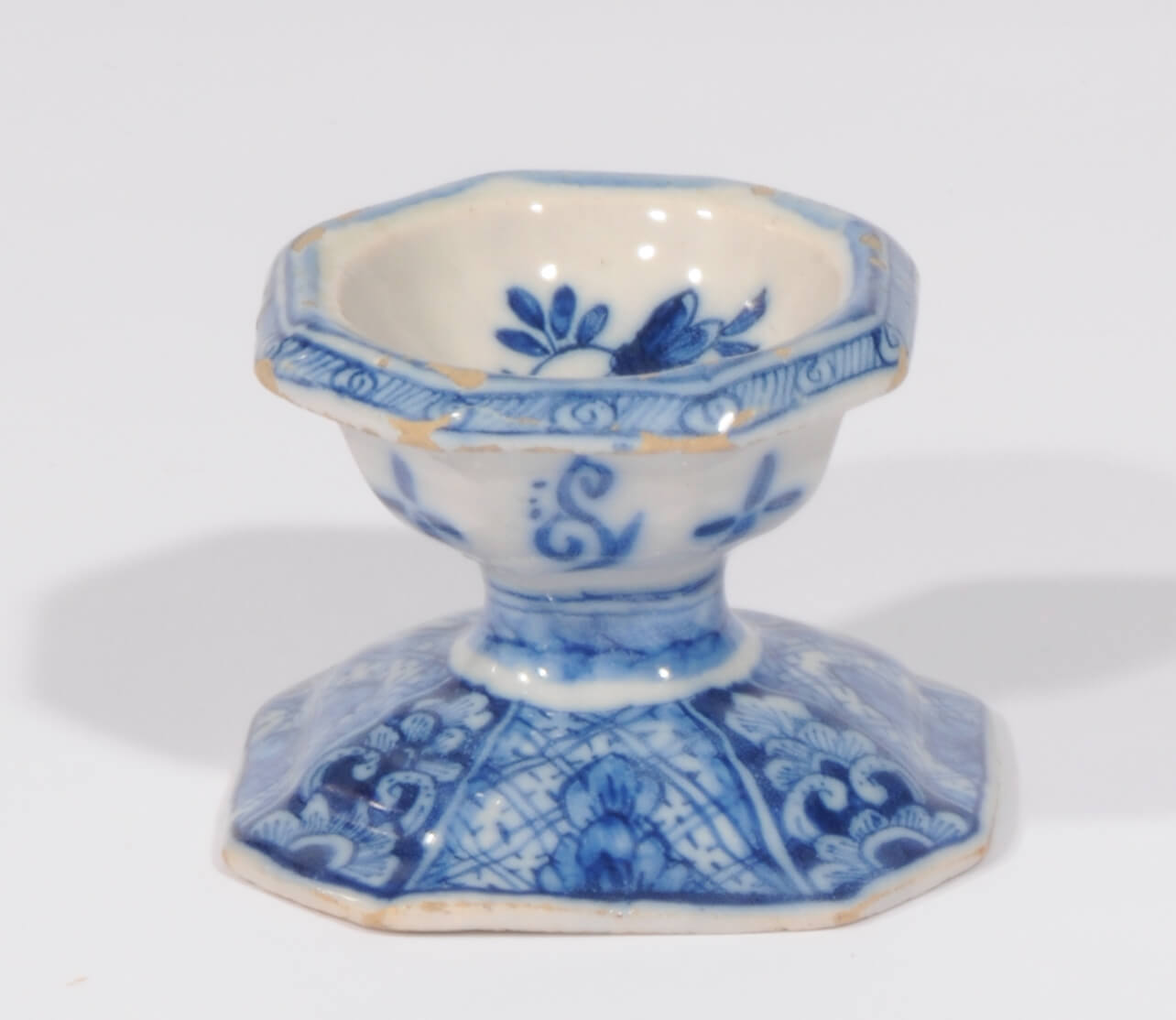 9031 Blue and White Salt Cellar