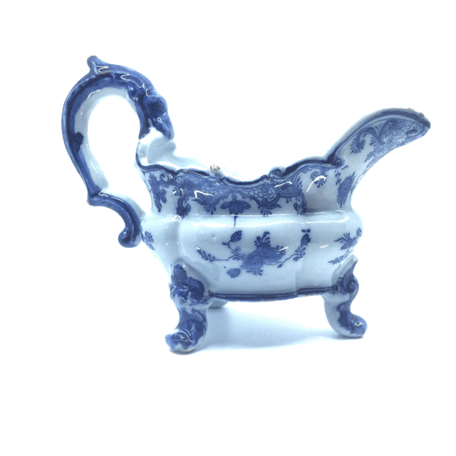 Object no. D1928 Blue and white sauceboat Blue and white sauceboat