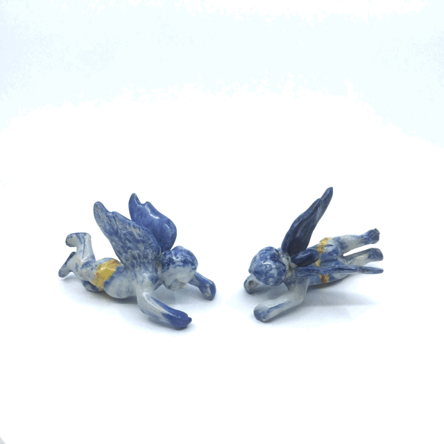 Object no. D1943 Pair of polychrome figures of flying cherubs Pair of polychrome figures of flying cherubs