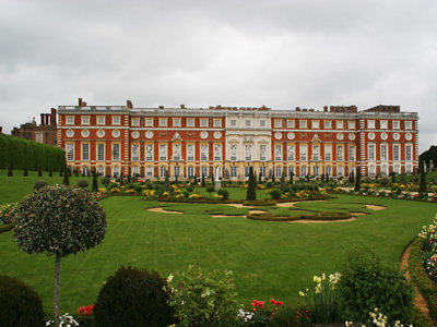 Exterior Hampton Court Palace