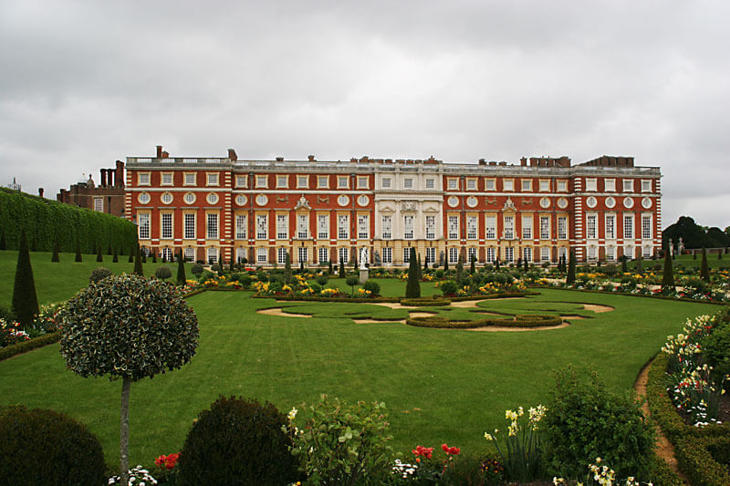 Exterior Hampton Court Palace