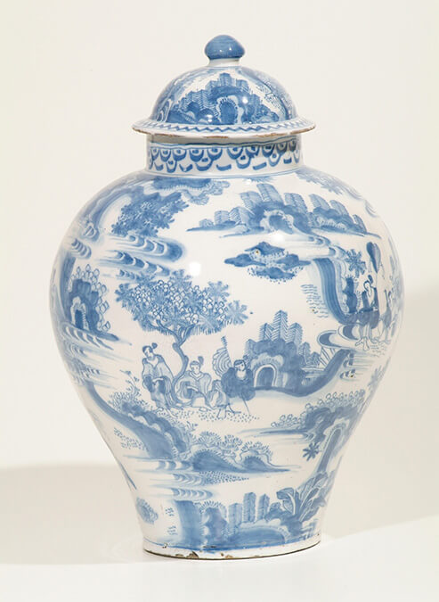 Blue and White Baluster-Form Jar and Cover