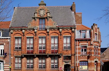 Exterior Musée Benoît-De-Puydt