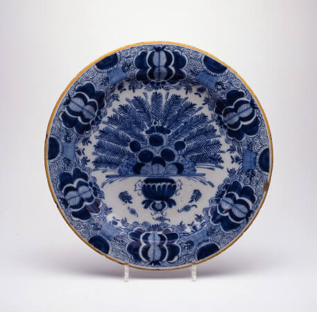 Charger Delft. Blue, white, yellow. 18th century