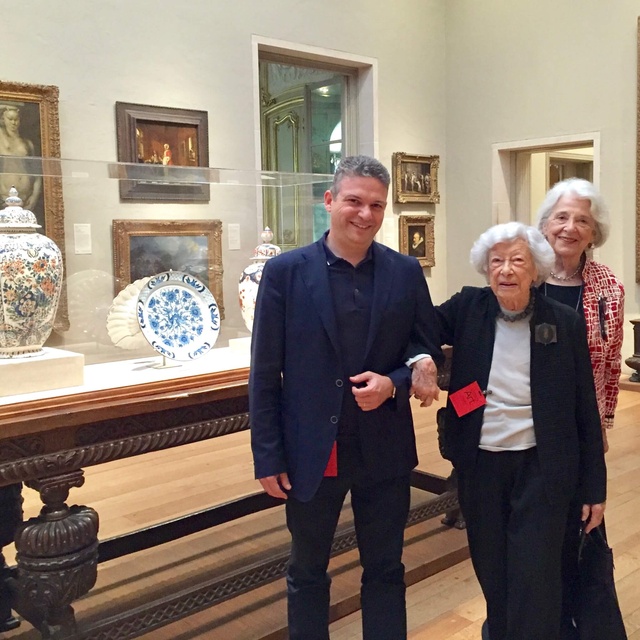 Ella Schaap and Mary Ann Justice with Robert Aronson at the Philadelphia Museum of Art
