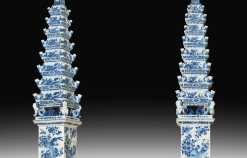 Delftware blue and white vases