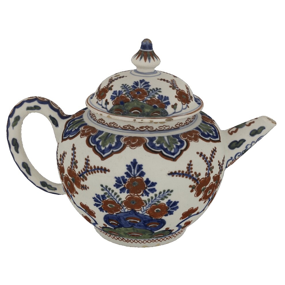 D2112 Polychrome Cashmere Palette Teapot and Cover