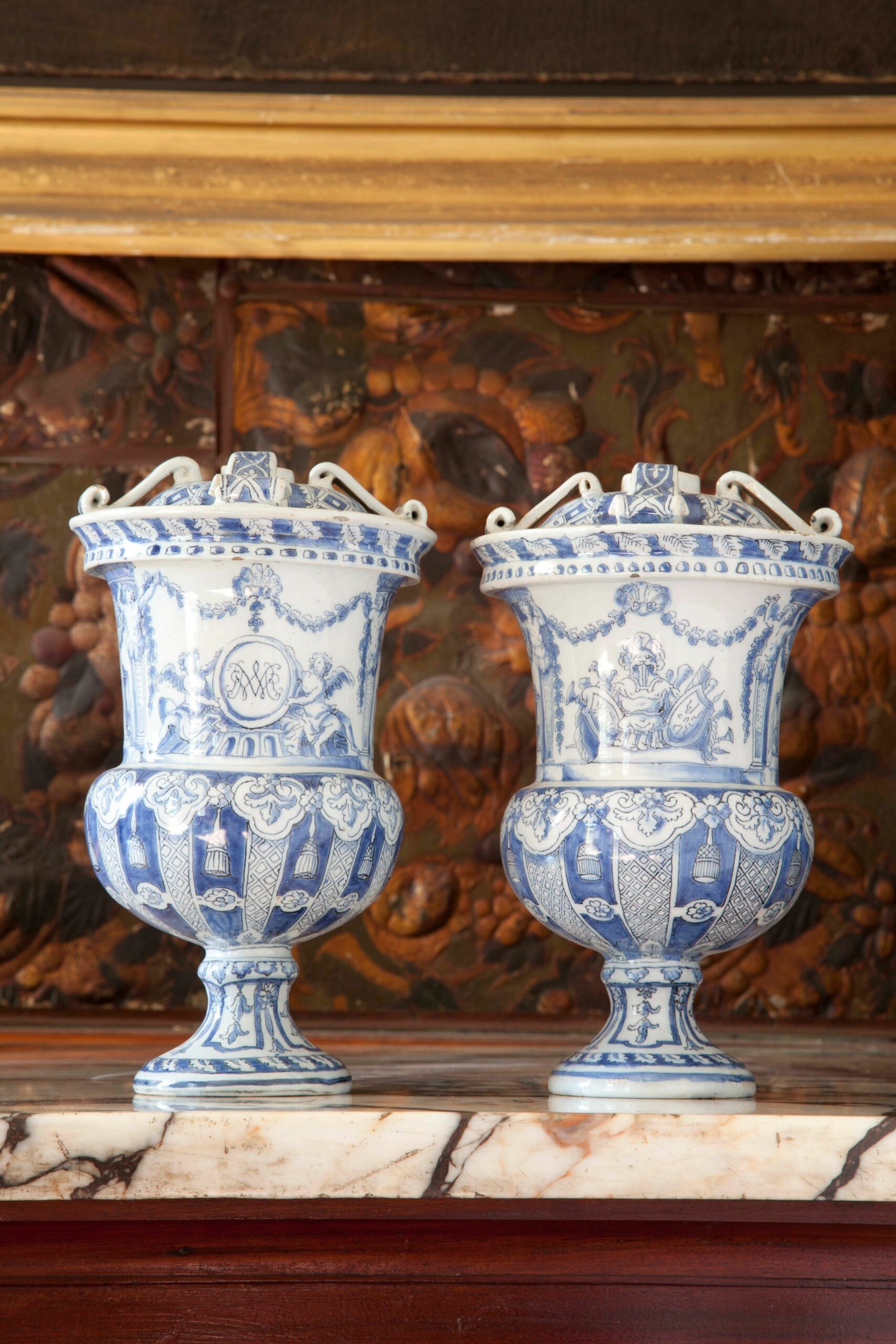 A pair of urns, Delft, attributed to Adrianus Kocx, 1689–94, h. 23.6 cm, Dyrham Park, Gloucestershire NT 452218 © National Trust Images/Robert Morris