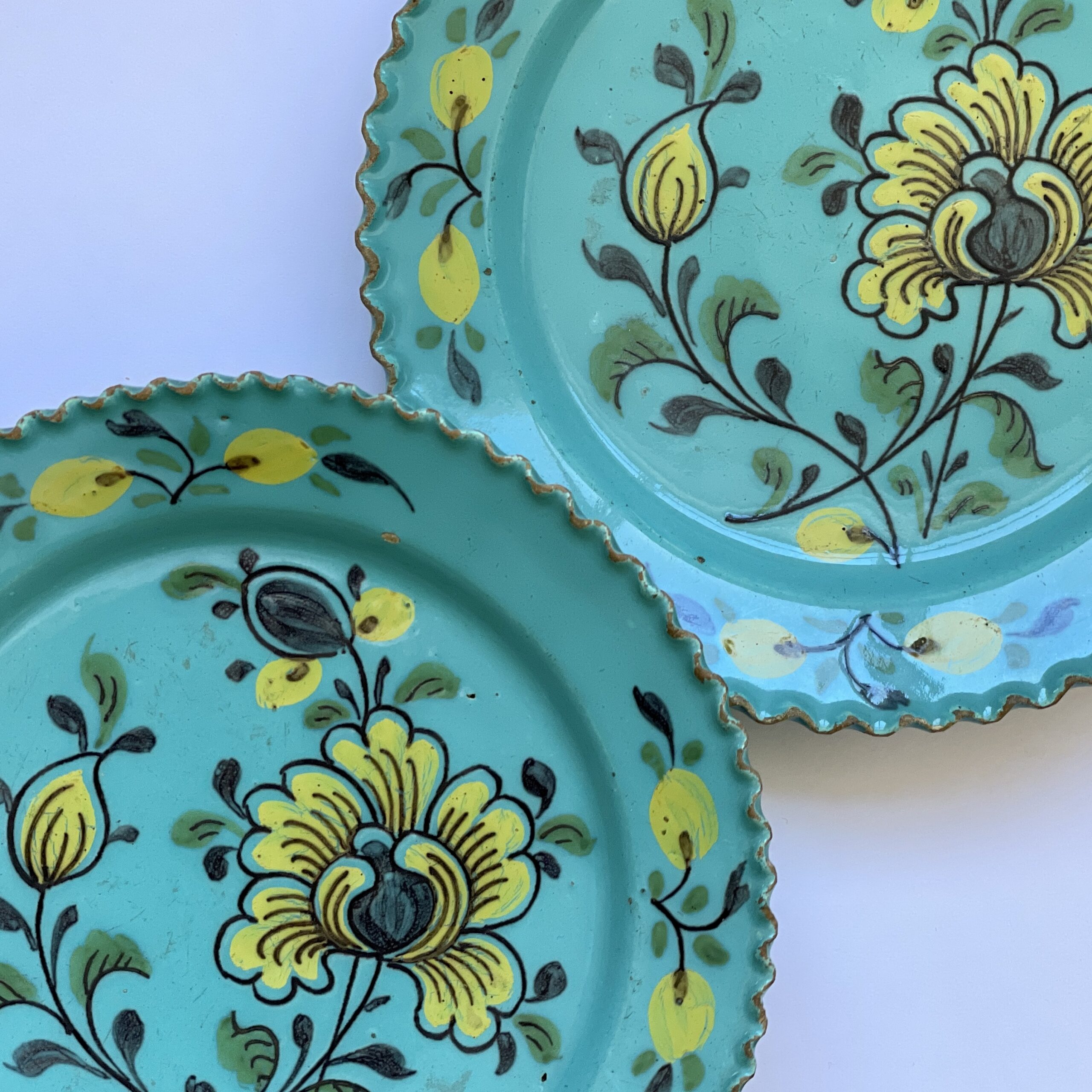 d1982. Set of Two Small Turquoise Ground Plates