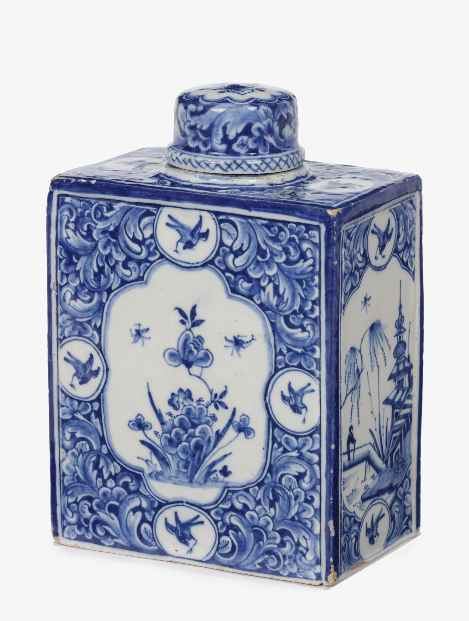 D2337. Blue and White Tea Canister and Cover