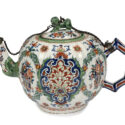 D2418. Cashmere Teapot And Cover