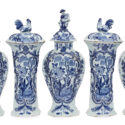 D2456. Blue And White Garniture
